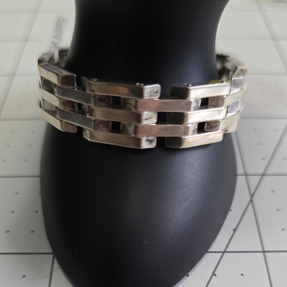 H. F. W Silver Link Bracelet